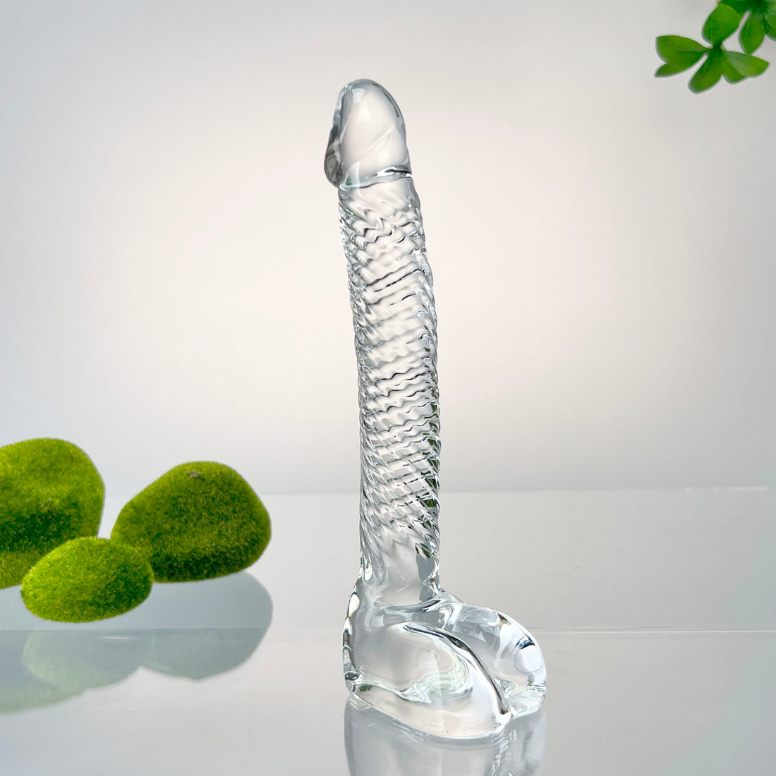 Hand Blown Textured Cear Glass Realistic Anal G-Spot Dildo with Balls Massager Sex Toys for Women Couples